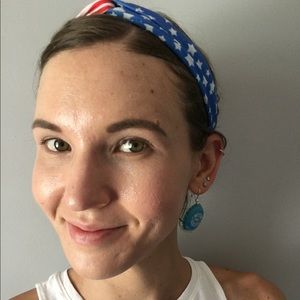 Meet your Posher, Alicia